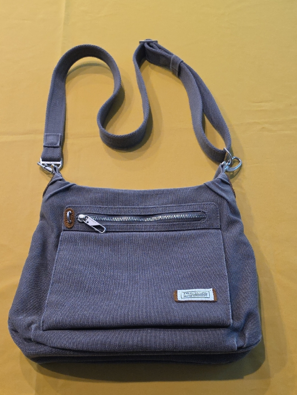 Travelon Gray Anti-Theft Heritage Crossbody Hobo Bag - Like New / Gently Used